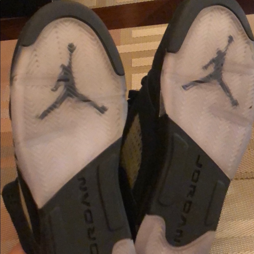 Jordan 5s - Picture 2 of 4